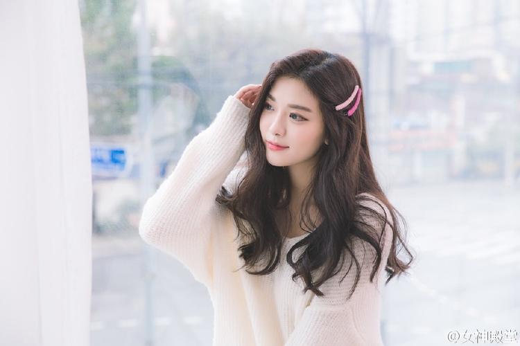 济南动物园大熊猫“华奥”迎来18岁生日